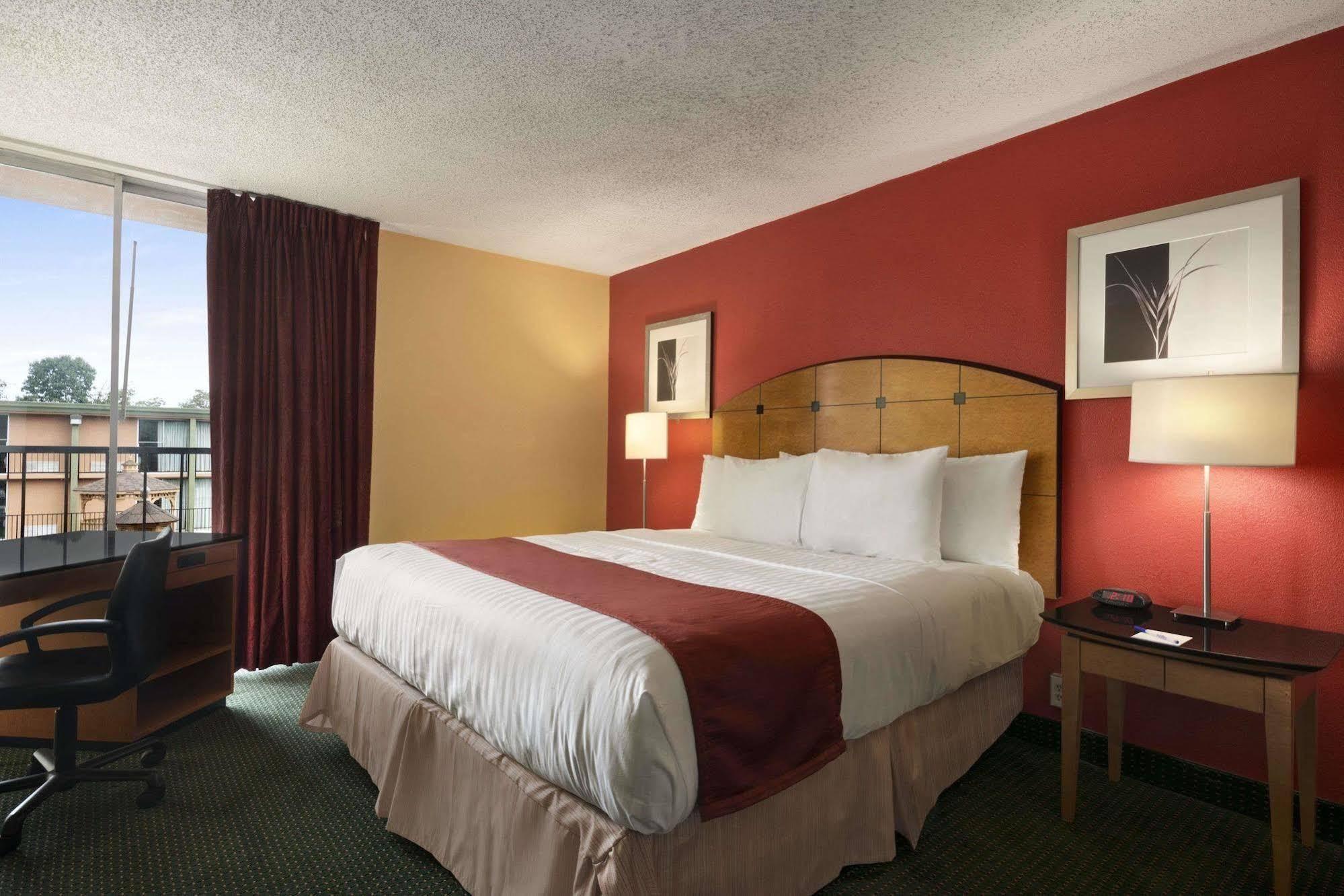 Baymont By Wyndham Salem Roanoke Area Otel Dış mekan fotoğraf